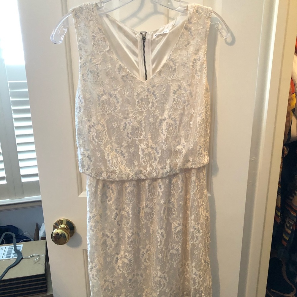 Cream glimmery dress size M